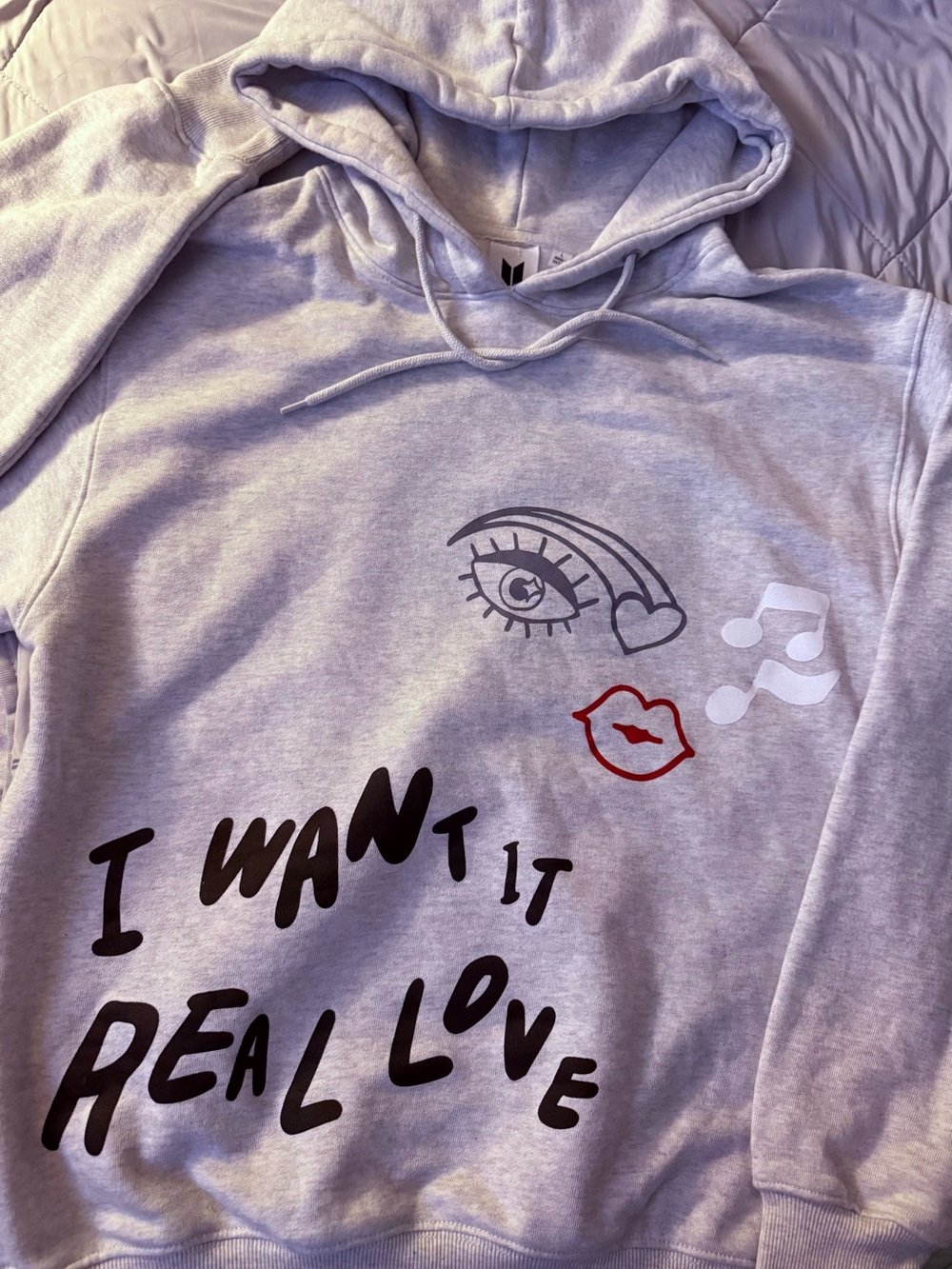 Gray Graphic Crewneck Sweatshirt - Unbranded I Want It Real Love